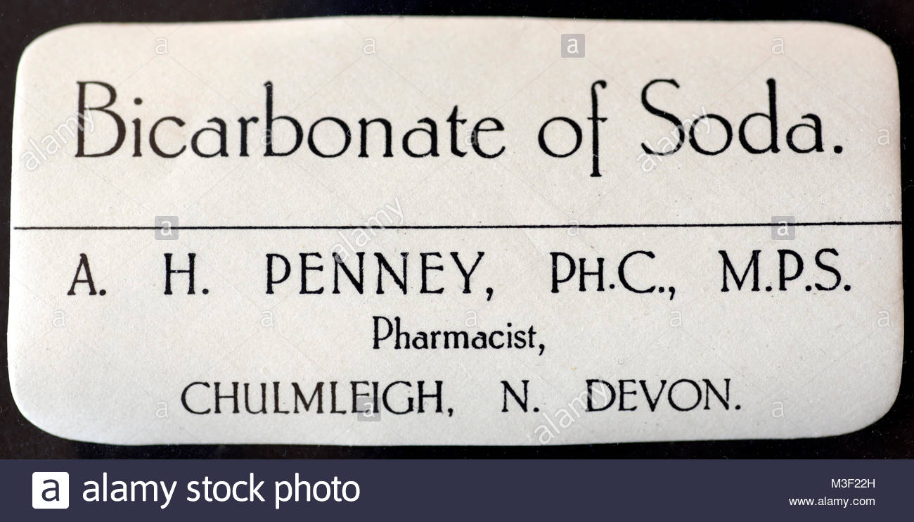 Vintage farmacia Etichette per bottiglie di medicina inizio novecento - bicarbonato di soda Foto Stock