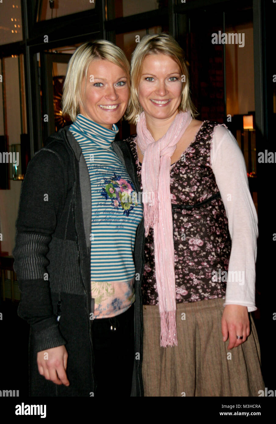 Folke und Gyde Schmidt bei der Filmpremiere von Little Miss Sunshine Zeise im Kino am 22.11.2006 Foto Stock