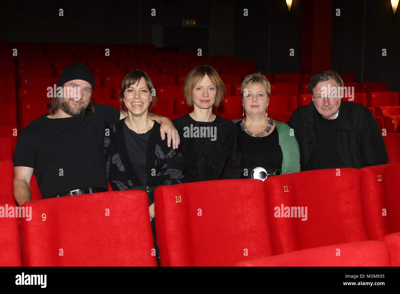 Bjarne Maedel, Anneke Kim Sarnau, Gabriela Maria Schmeide, Marie Katharina Schubert, Michael Wittenborn, PK Wellness fuer Paare, WDR, 14.11.2016, Abaton Kino Hamburg Foto Stock