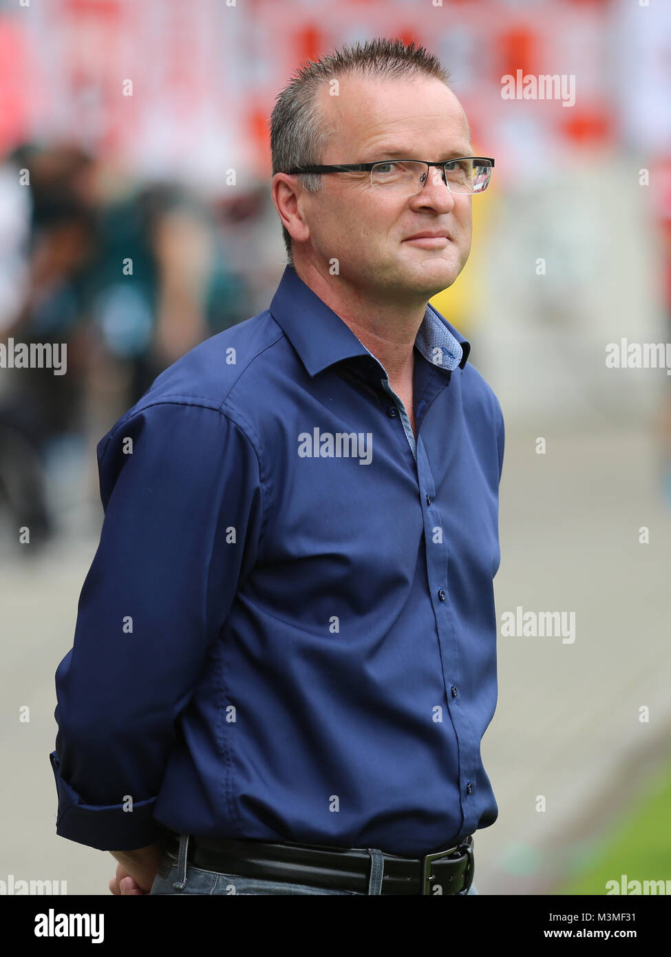 Stefan Sportdirektor Böger Hallescher (FC) beim DFB-Pokal 2016/17 - 1. Runde - Hallescher FC gegen 1.FC Kaiserslautern Foto Stock