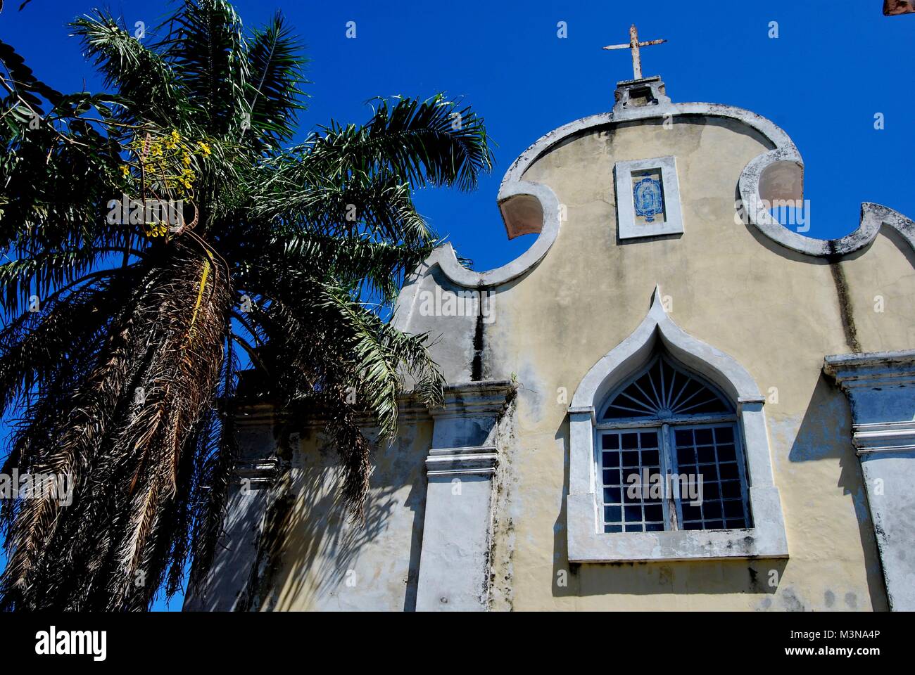 La Chiesa, tempo coloniale in Mozambico Foto Stock