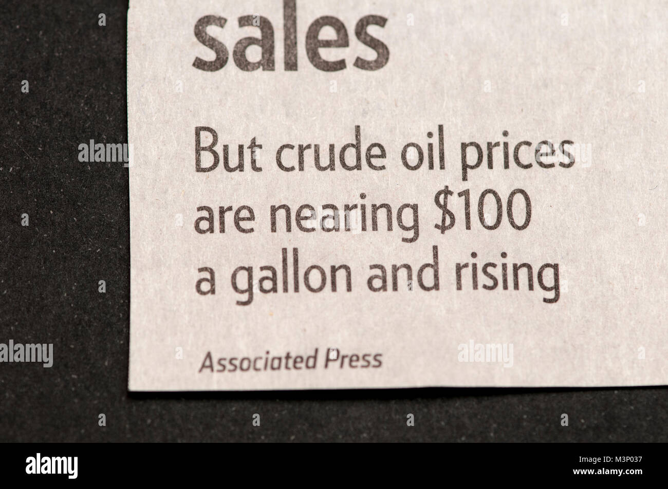 San Paolo, Minnesota. Pioneer Press giornale. Errore di giornale dal Associated Press. $100 un gallone di petrolio greggio. Foto Stock