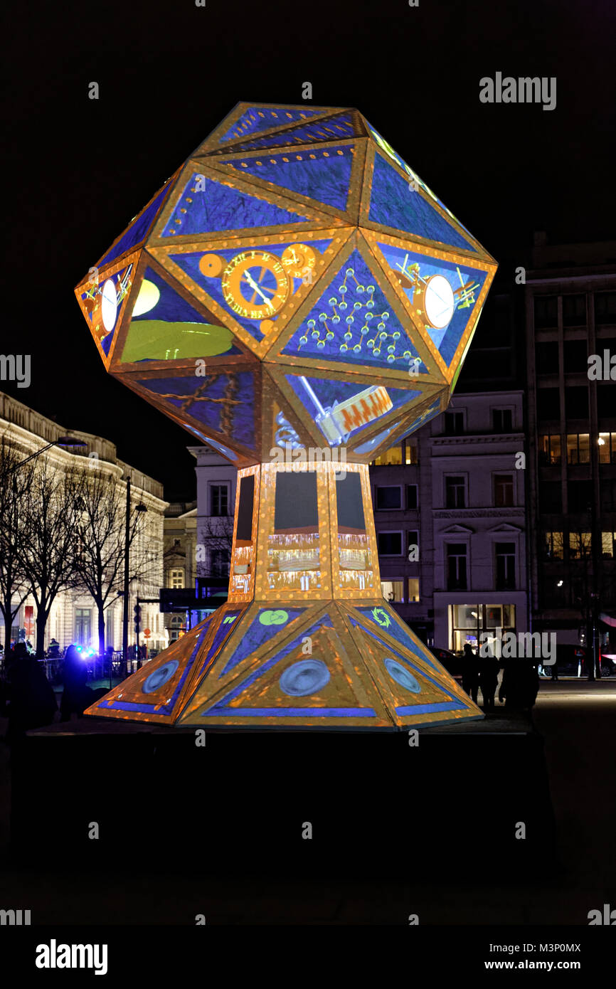 Ghent, Belgio. 31 Gennaio - 3 Febbraio, 2018. Gent Light Festival. (29) arbre magique, da Nerdlab, progettato da Octohedron. Foto Stock