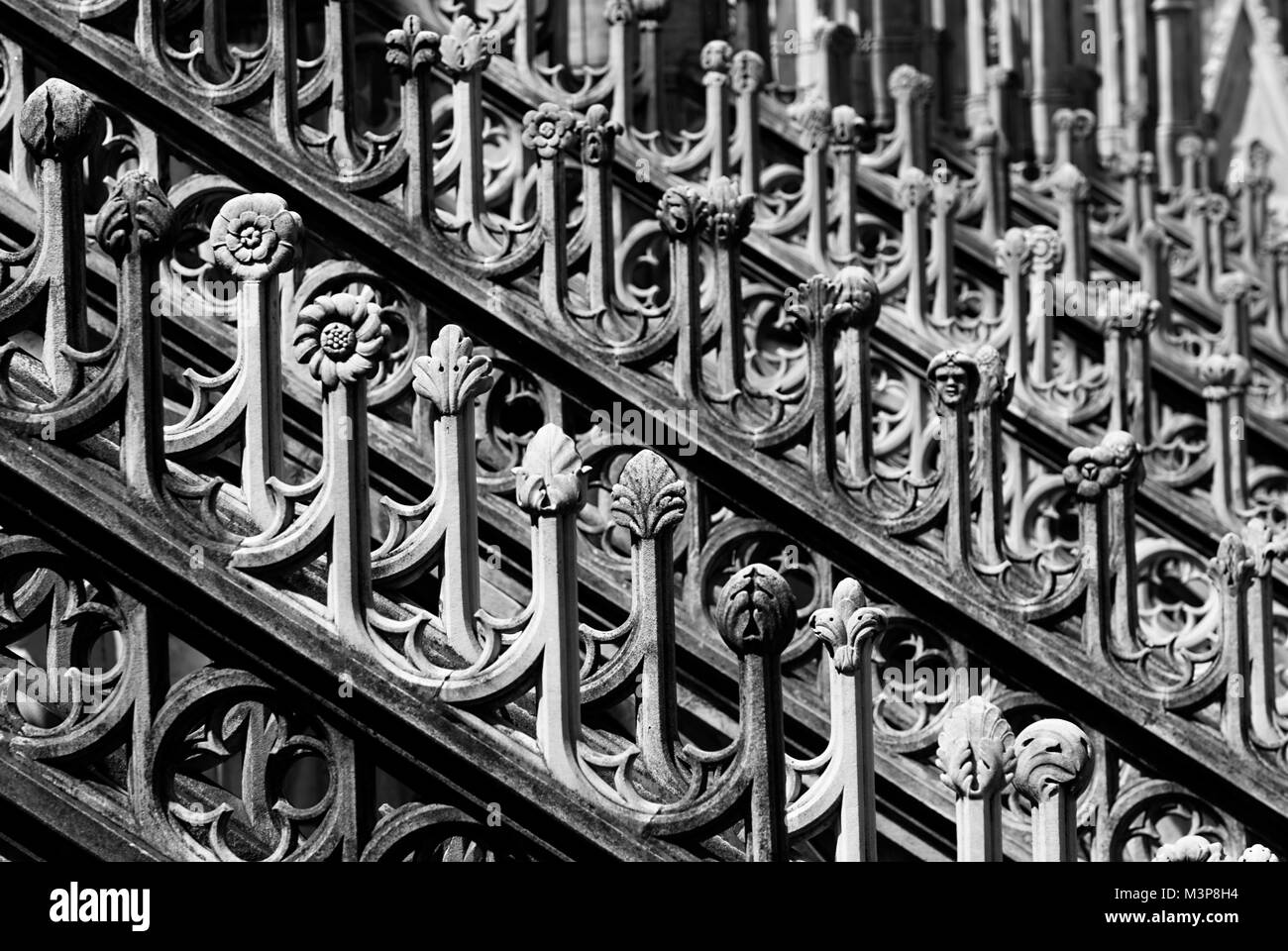 Serie di dettagli architettonici del Duomo di Milano la guglia. Foto Stock Serie di dettagli architettonici del Duomo di Milano la guglia. Foto Stock
