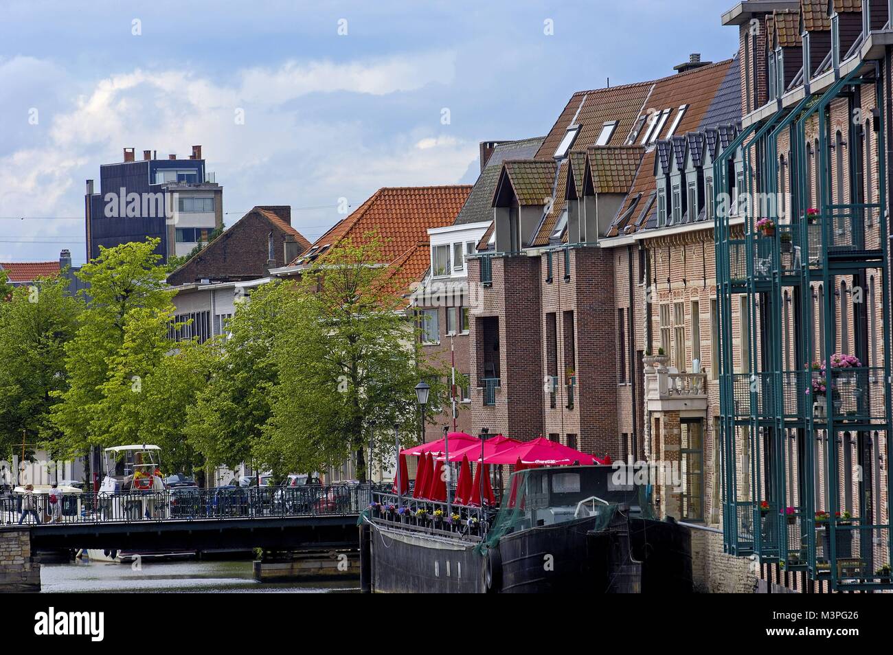 Canale sul fiume Dijle, Mechelen, Fiandre, Belgio/Malines, Dyle utilizzo | in tutto il mondo Foto Stock