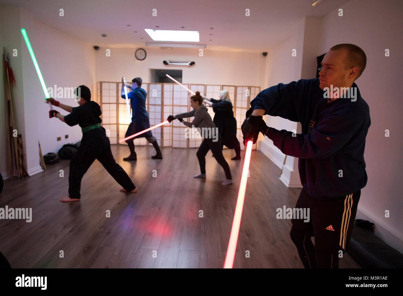 Lightsaber immagini e fotografie stock ad alta risoluzione - Alamy