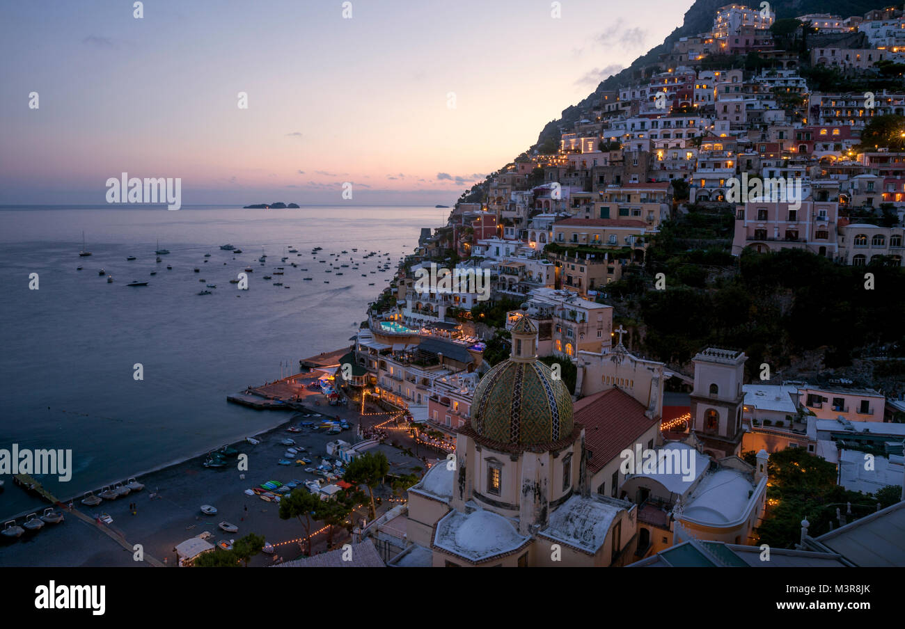 Costa di Amalfi - Positano città in Italia Foto Stock
