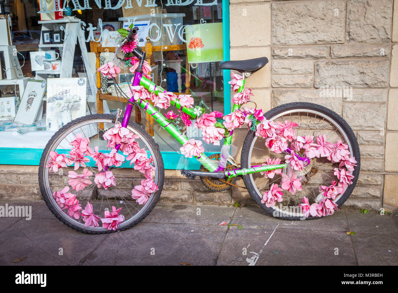Decorated bike immagini e fotografie stock ad alta risoluzione - Alamy
