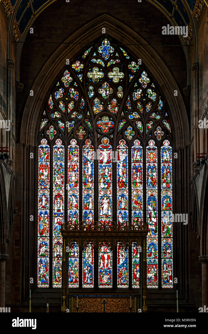Finestra orientale, Carlisle Cathedral (Chiesa Cattedrale della Santa e indivisa Trinità), Carlisle, Cumbria, England, Regno Unito Foto Stock