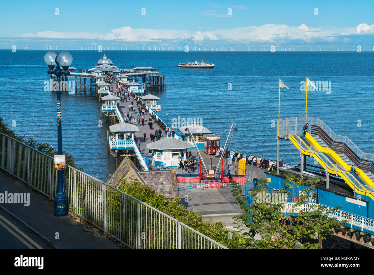 LLandudno Pier, il lungomare, il Galles del Nord, Regno Unito Foto Stock
