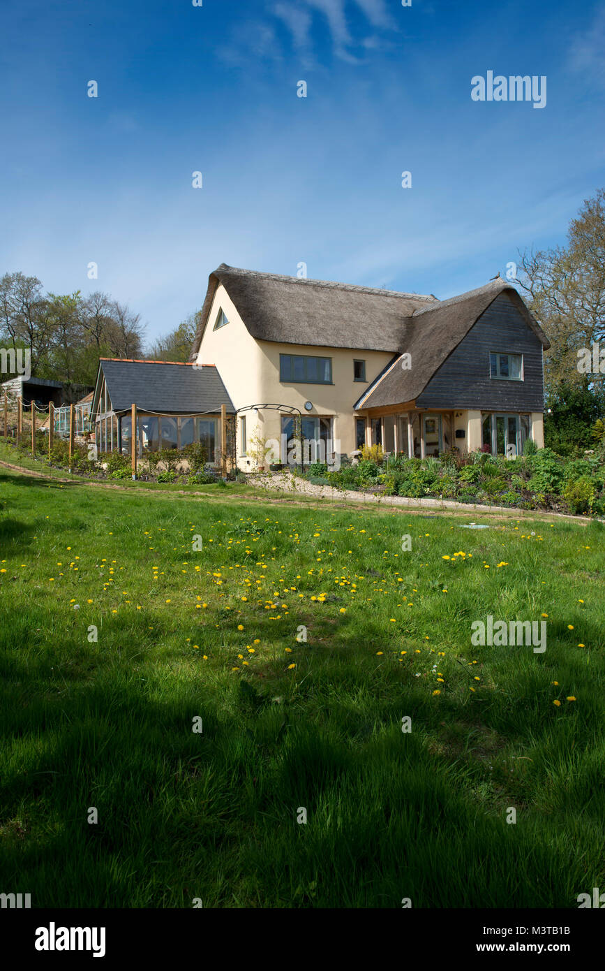 'Springhayes', un auto-costruire casa Ashcolme im, Devonshire con proprietari David & Lucy sfera. Foto Stock 'Springhayes', un auto-costruire casa Ashcolme im, Devonshire con proprietari David & Lucy sfera. Foto Stock