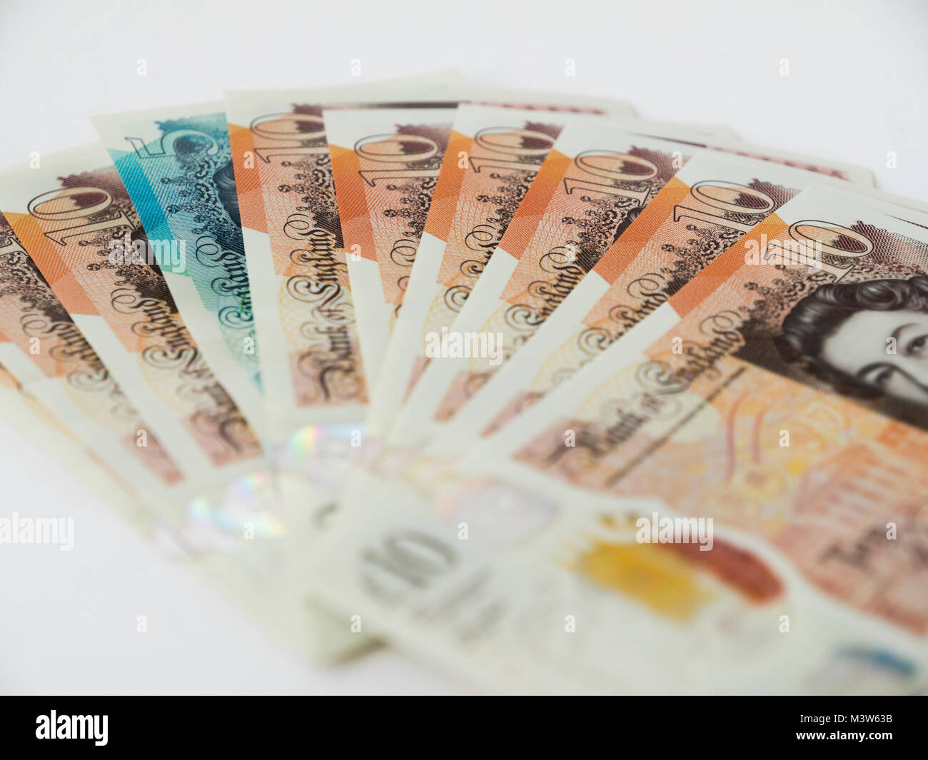 Dieci pound note ventaglio con uno integrato cinque pound nota Foto Stock