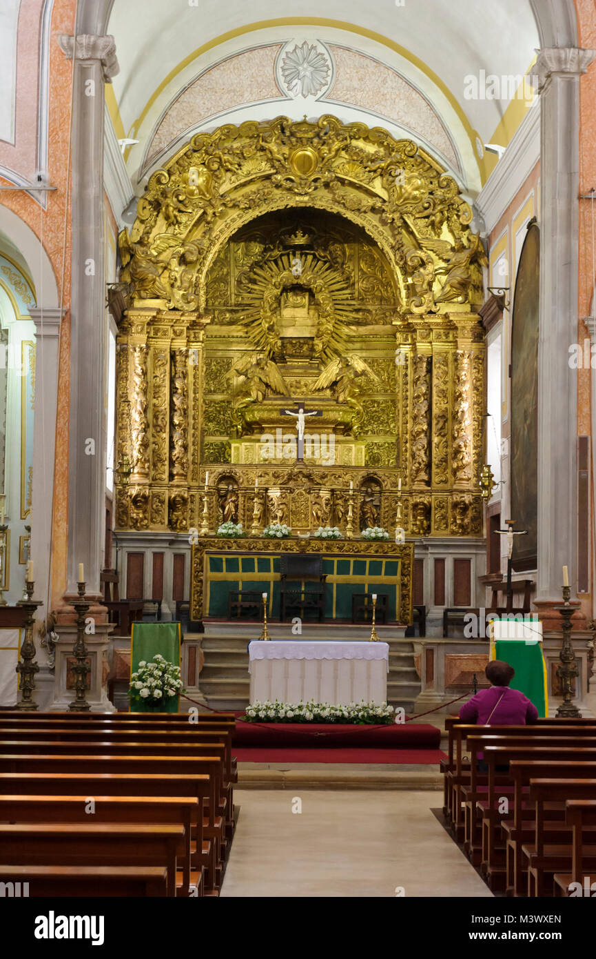 Interno della chiesa di Obidos, Portogallo Foto Stock