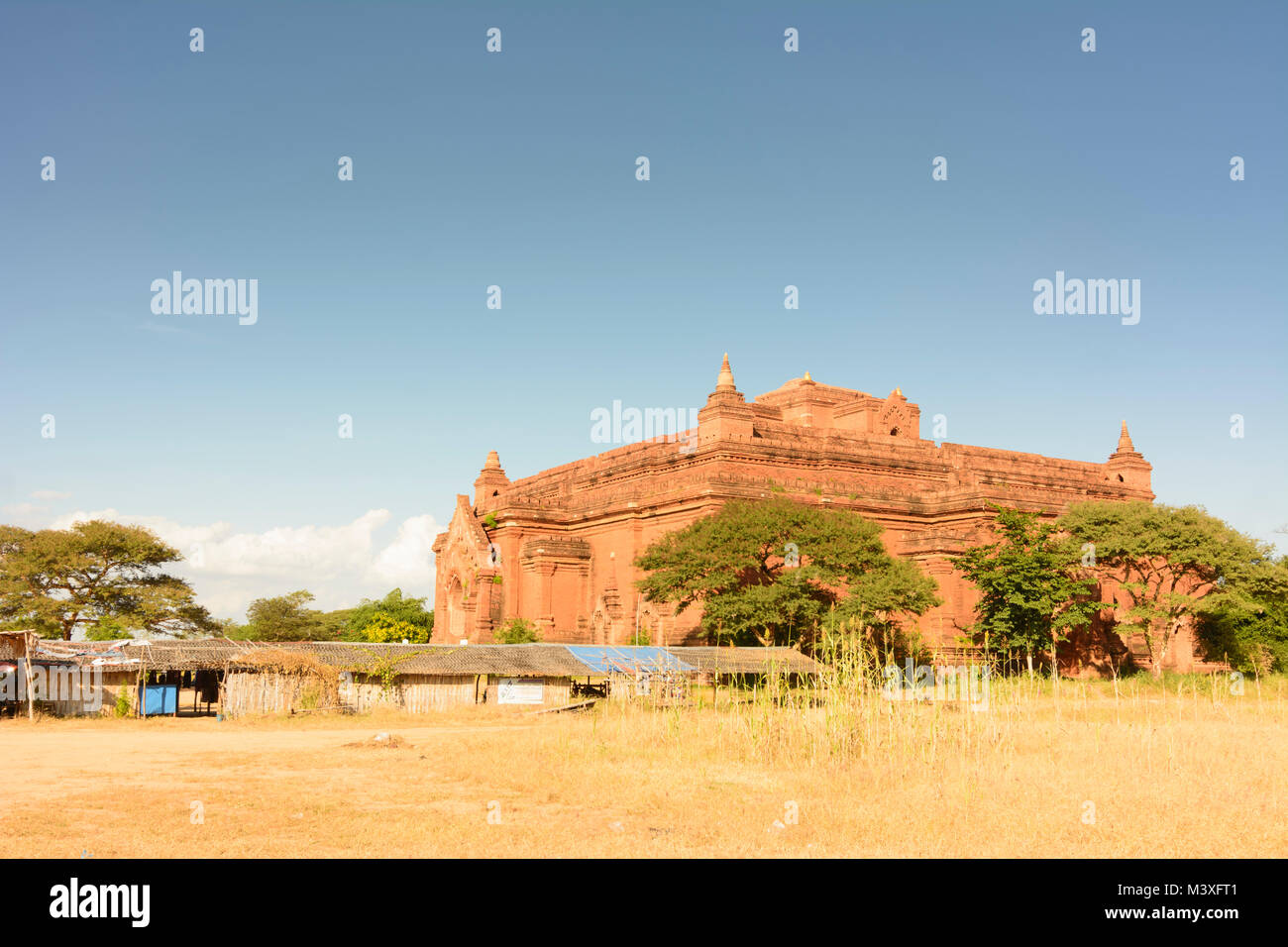 Bagan: tempio Pyathada Paya, , Mandalay Regione, Myanmar (Birmania) Foto Stock