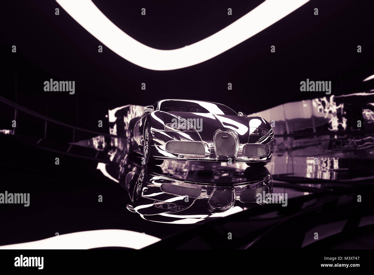 Mirror-chrome edition Bugatti Veyron 16.4 sul display al Clubhouse Premium, Autostadt. Foto Stock