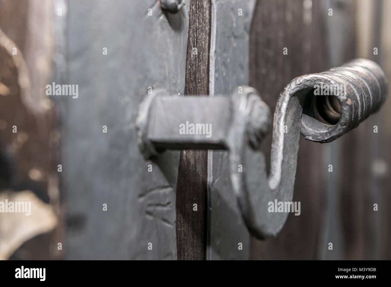 Maniglia e serratura della porta d'epoca immagini e fotografie stock ad  alta risoluzione - Pagina 8 - Alamy