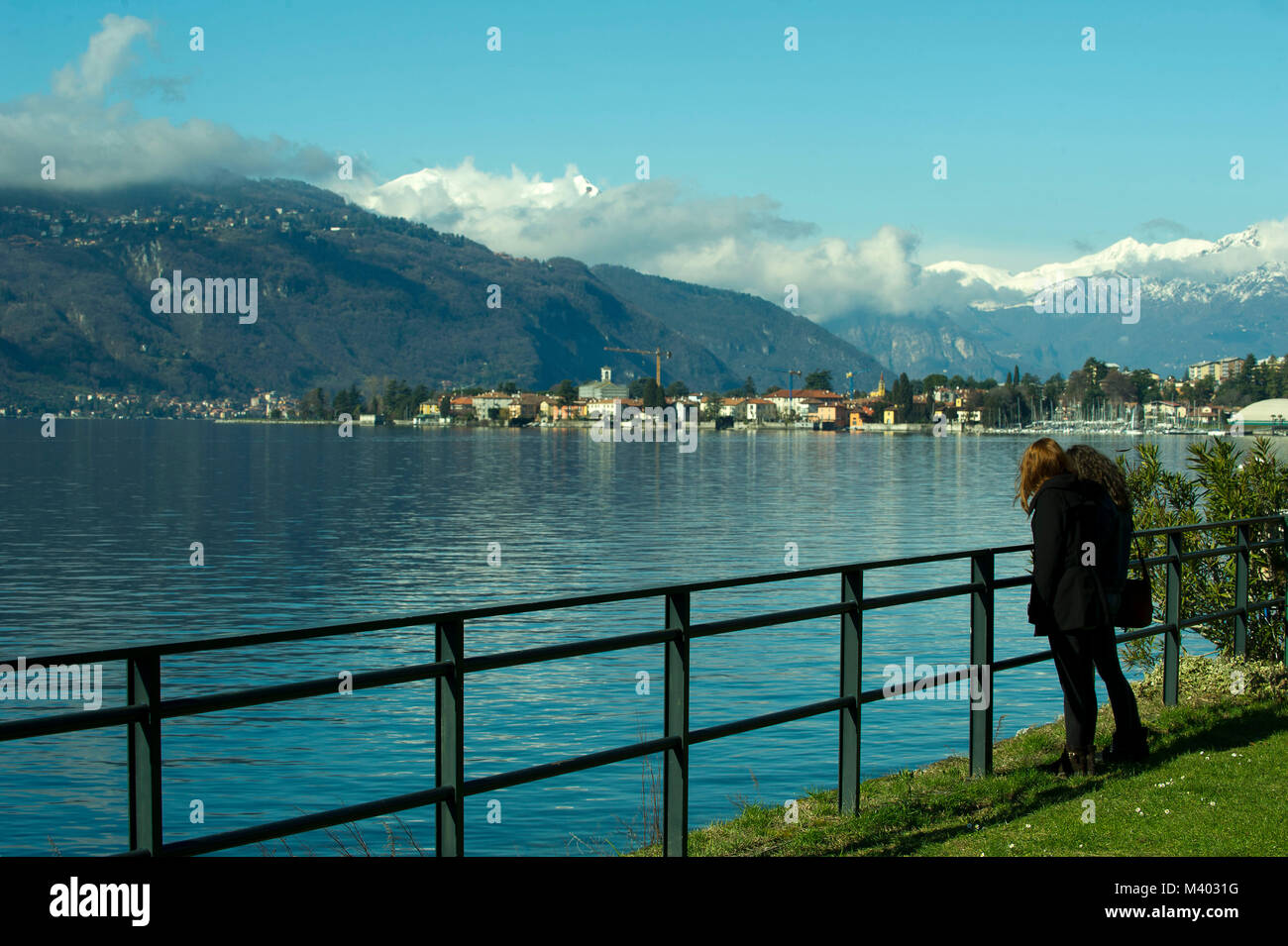 Litalia Lombardia Lago Di Como Abbadia Lariana Foto