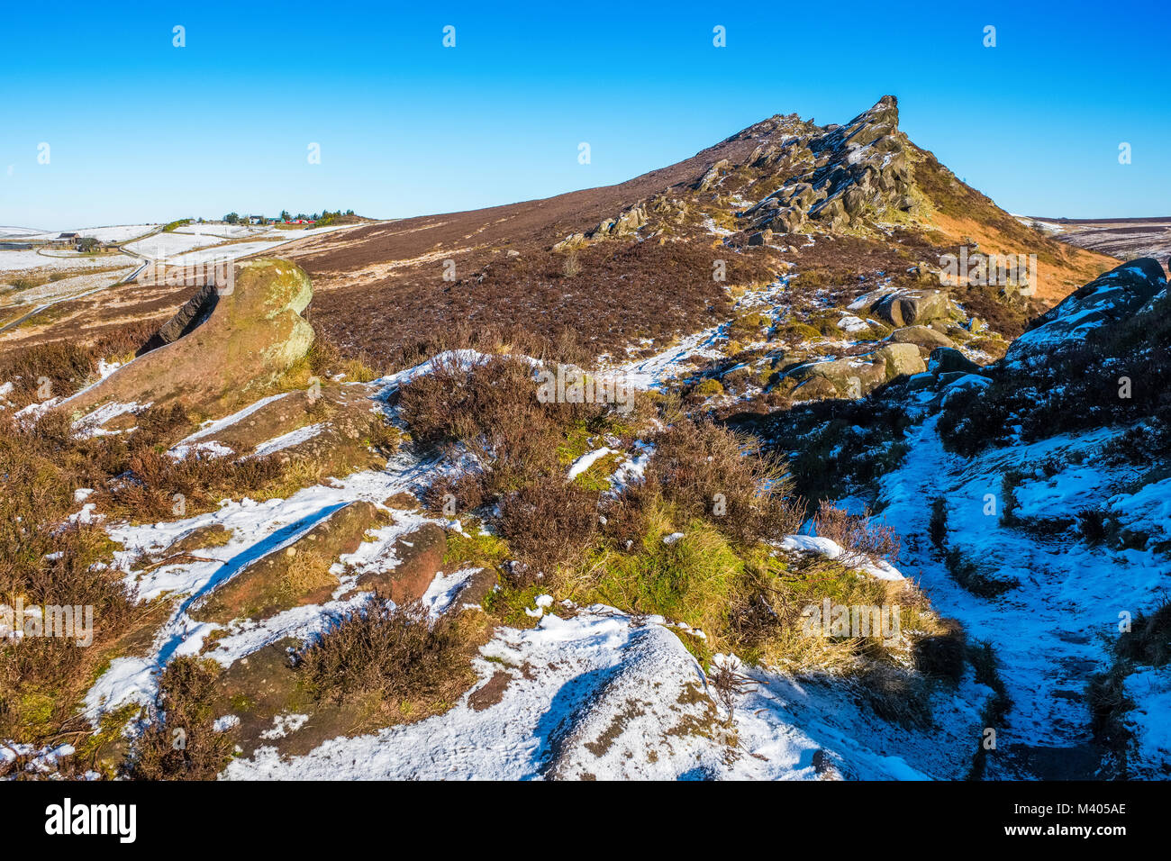Ramshaw rocce in inverno, Staffordshire Moorlands, Parco Nazionale di Peak District Foto Stock