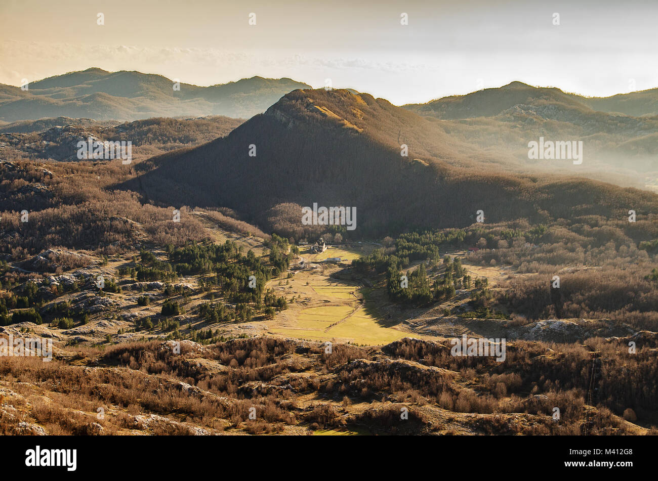 Vista dal monte Lovcen vertice, il Parco nazionale di Lovcen, Montenegro, l'Europa. Foto Stock