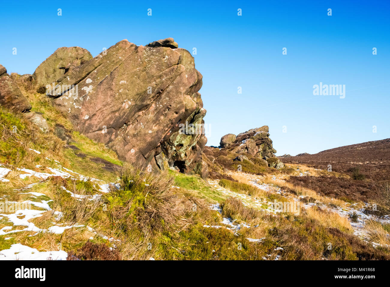 Newstones, un affioramento gritstone in Staffordshire Moorlands nel Parco Nazionale di Peak District, REGNO UNITO Foto Stock