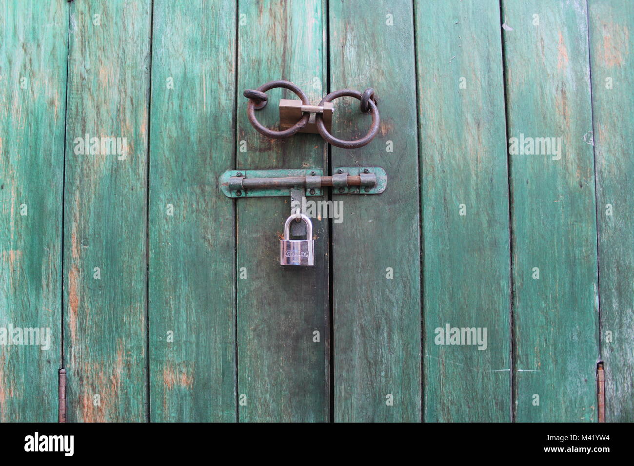 Un weathered, vecchi nastri inchiostratori per macchine da scrivere in El tuito, Messico Foto Stock