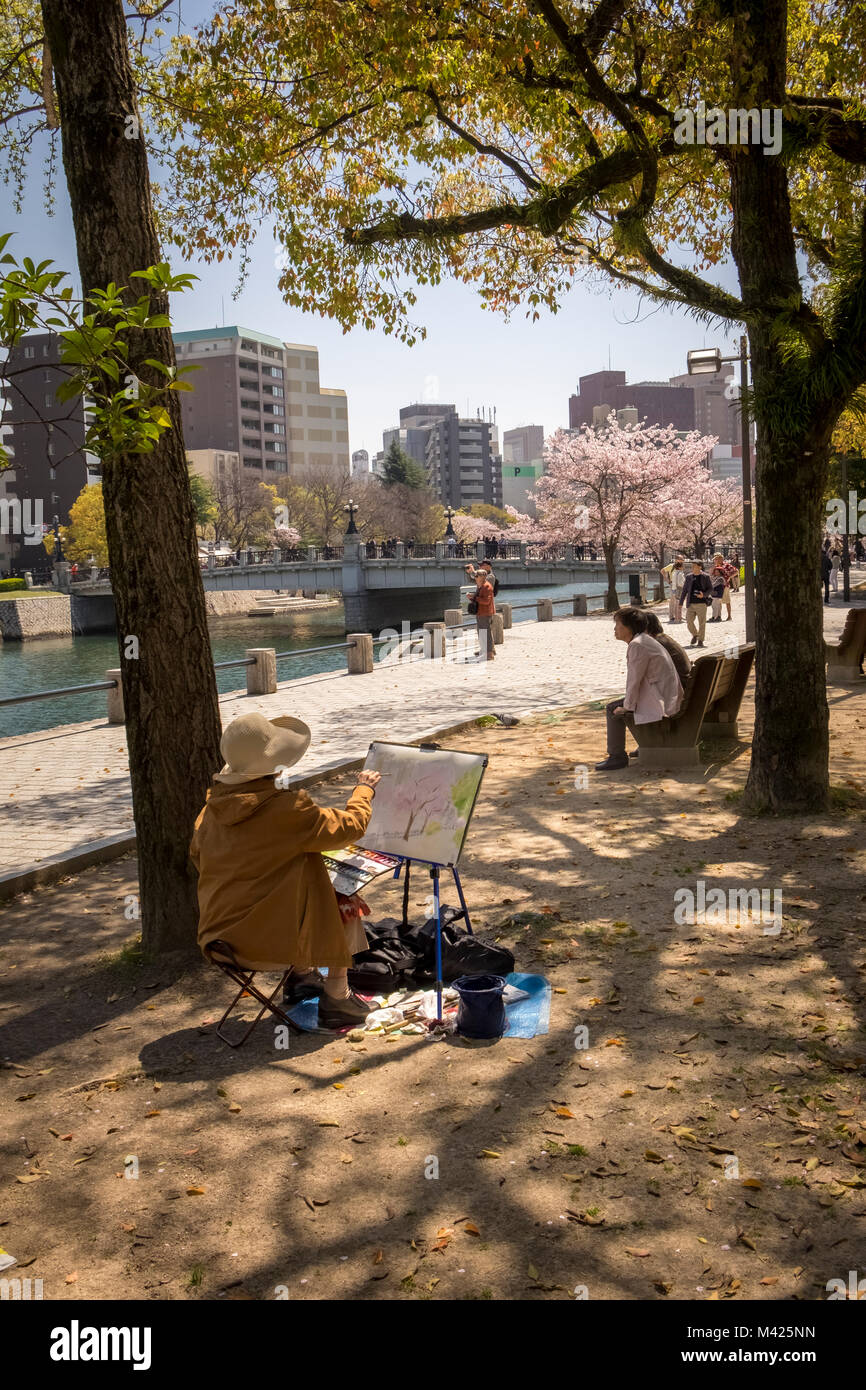 Nel Parco del Memoriale della Pace di Hiroshima, Giappone Foto Stock