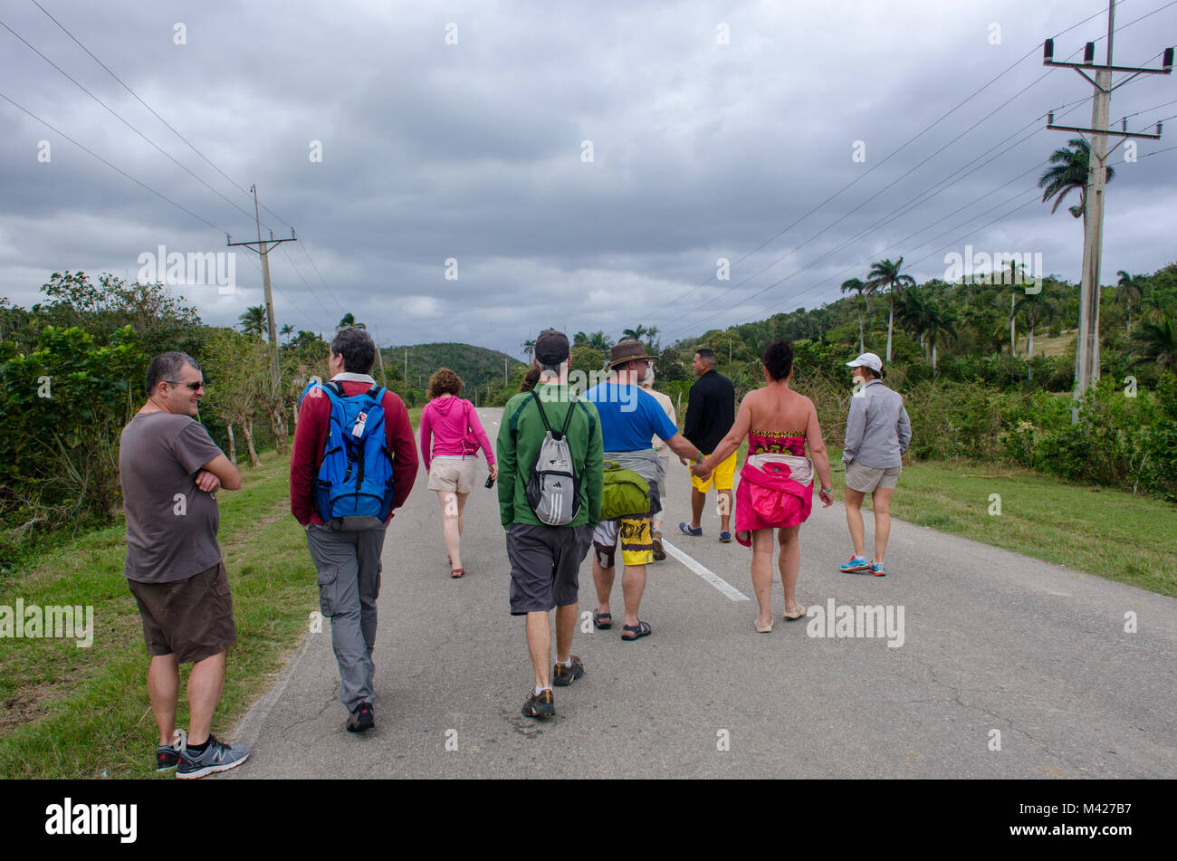 Jibacoa Cuba - 29 Gennaio 2018: i turisti a piedi nel villaggio caraibico Foto Stock