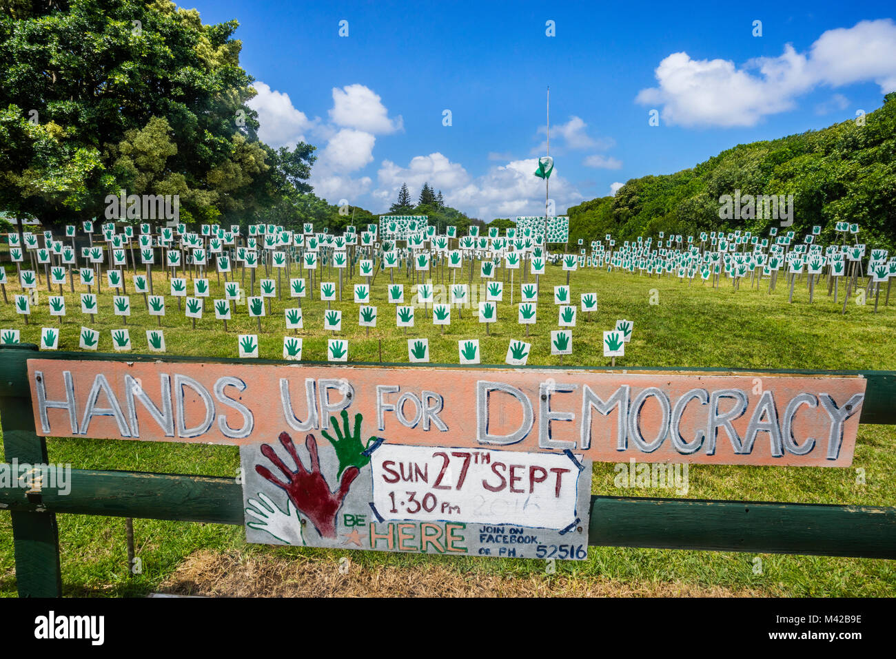 Isola Norfolk, australiano territorio esterno, in alto le mani per la democrazia Park a Burnt Pine, un'iniziativa di Norfolk Island e persone per una maggiore self dete Foto Stock
