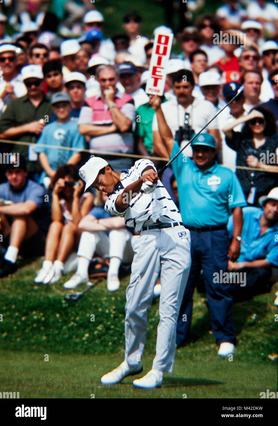 Febbraio 1992 Un giovane (16 anni di età) Tiger Woods fa il suo debutto sul PGA Tour giocare come un dilettante a Nissan di Los Angeles Open - egli ha mancato il taglio da 1 shot Foto Stock