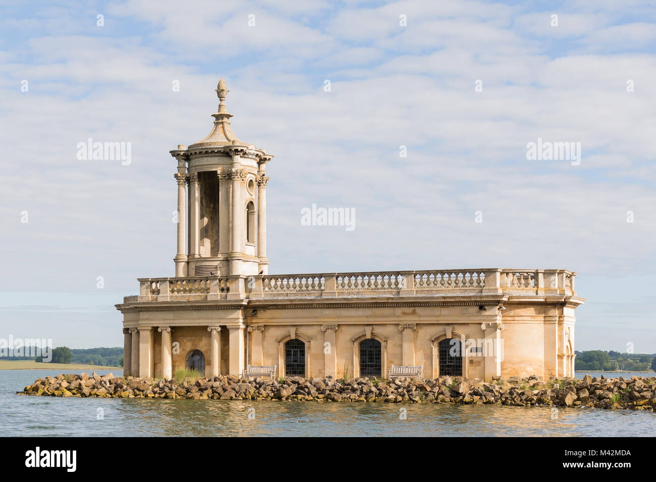 Una chiusura immagine di Normanton chiesa sulla riva sud del Rutland acqua, Rutland, England, Regno Unito Foto Stock