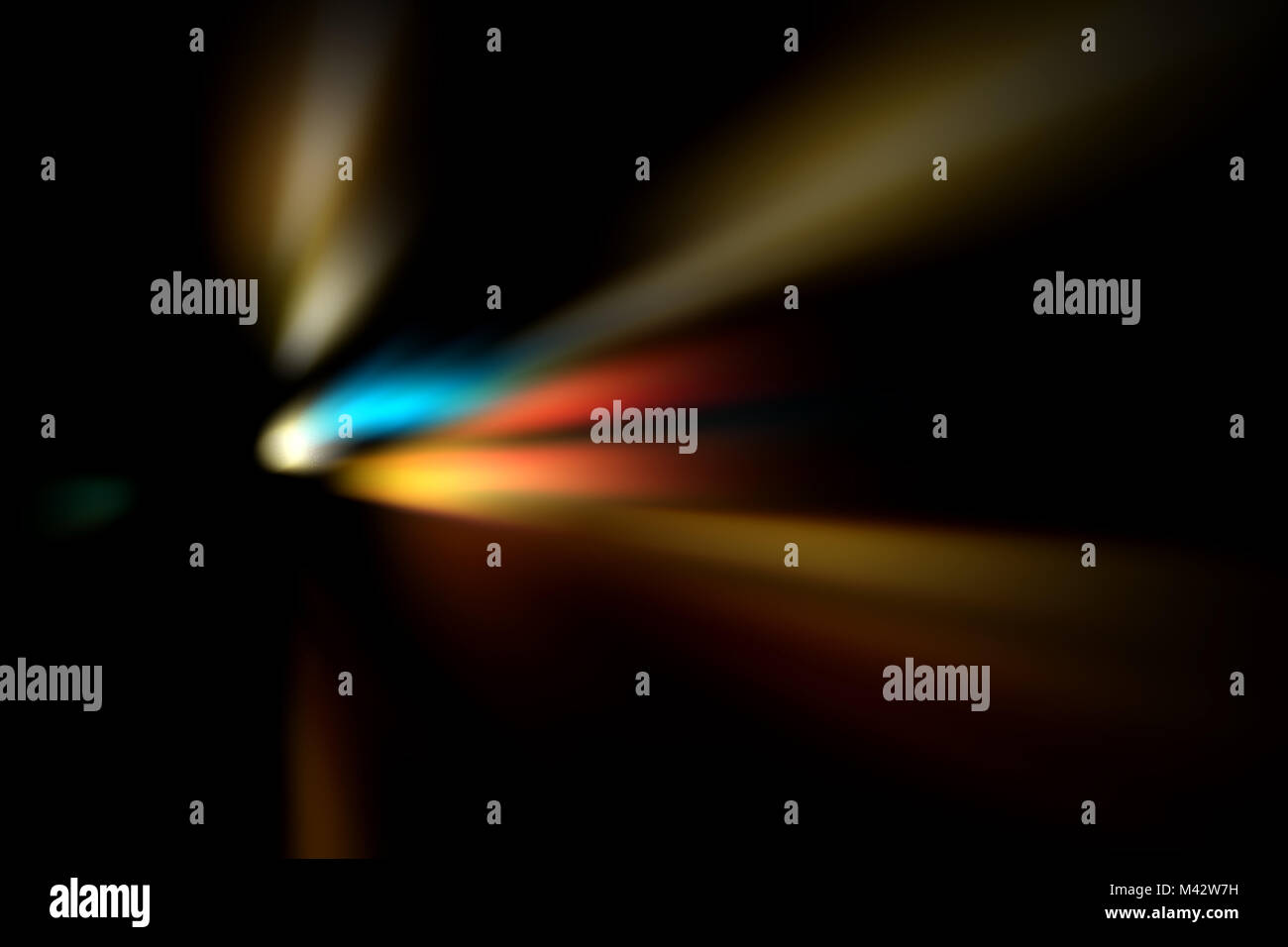 Sfocata Illuminazione e luci notturne, il traffico automobilistico motion blur la velocità e dinamica Foto Stock