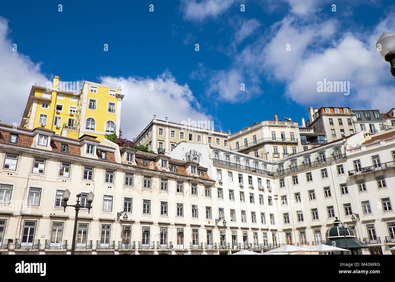 Edifici storici visto a Lisbona, Portogallo Foto Stock