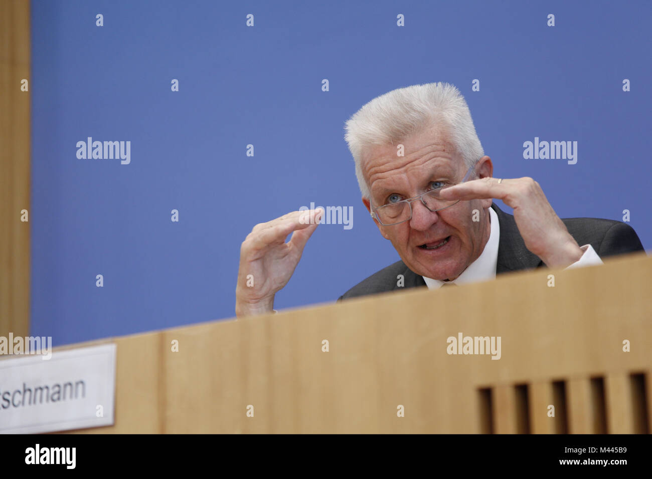 Kretschmann e Lieberknecht dare una conferenza stampa insieme. Foto Stock