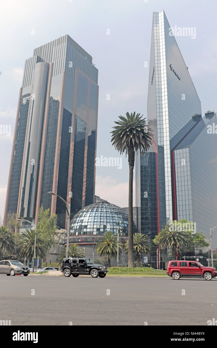 La borsa messicana, o la Bolsa Mexicana de Valores, a Città del Messico è la seconda più grande borsa in America Latina. Foto Stock