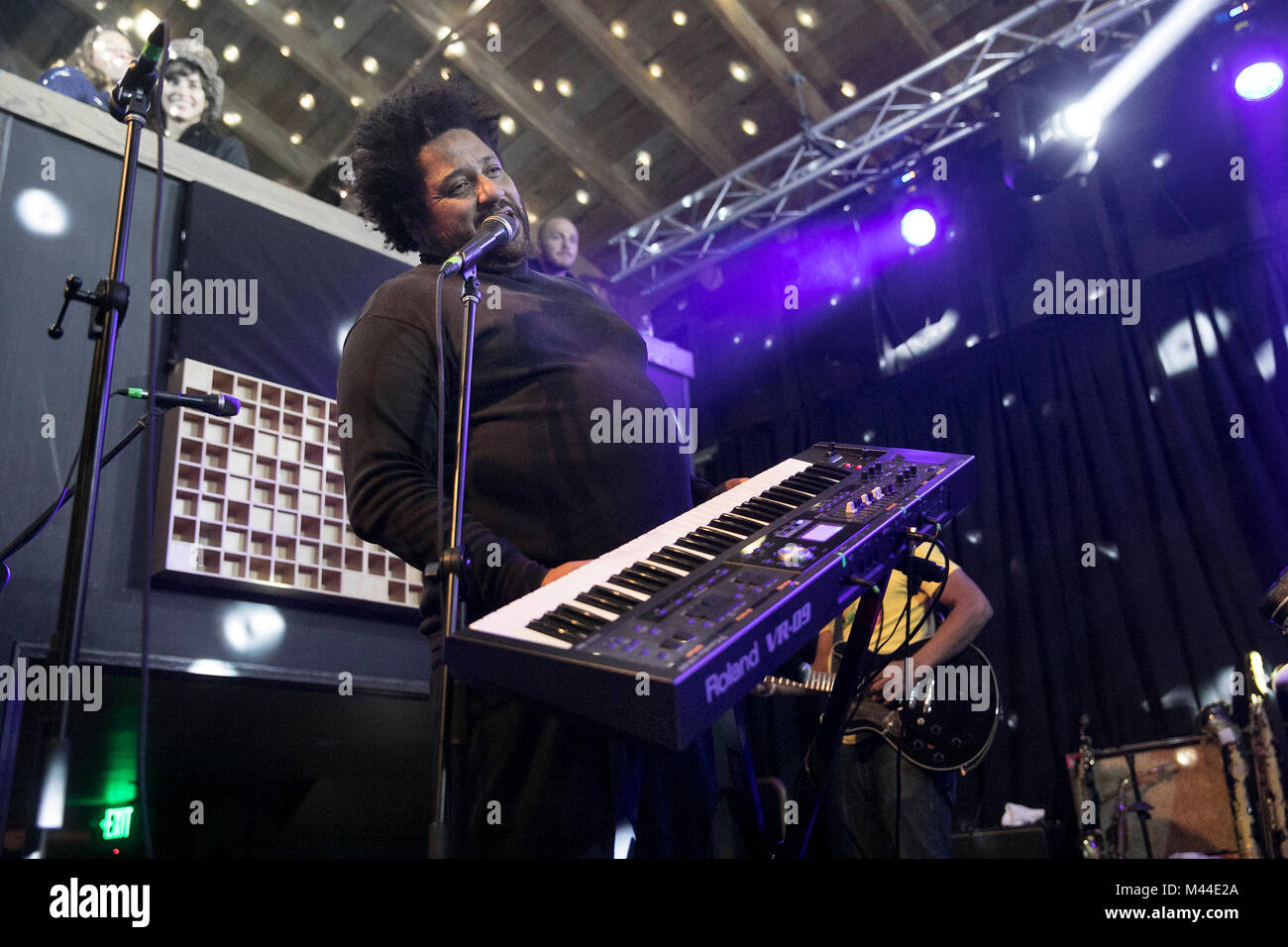 Chris Dowd di Fishbone esegue il 1 febbraio 2018 a fondamento la birra artigianale e musica dal vivo a Berkeley, California. Foto Stock