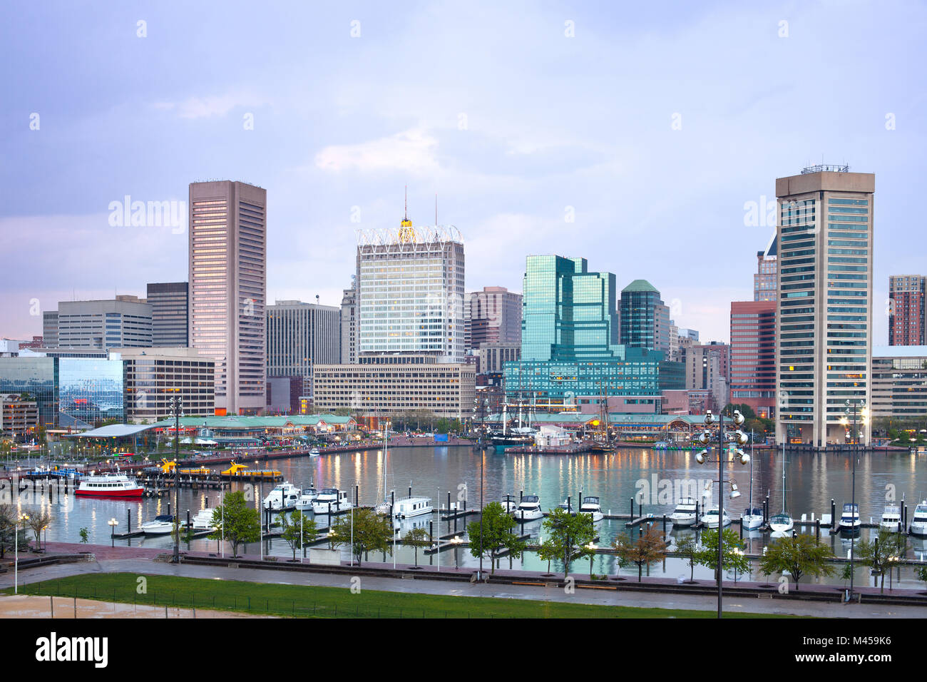 Downtown skyline della città e il Porto Interno di Baltimore, Maryland, Stati Uniti d'America Foto Stock