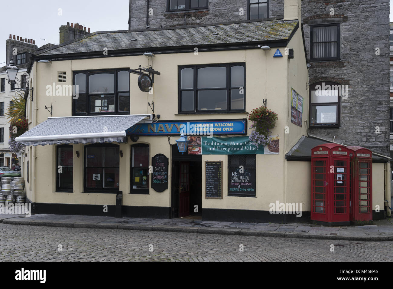 Ristorante Marina nel porto di Plymouth. Foto Stock