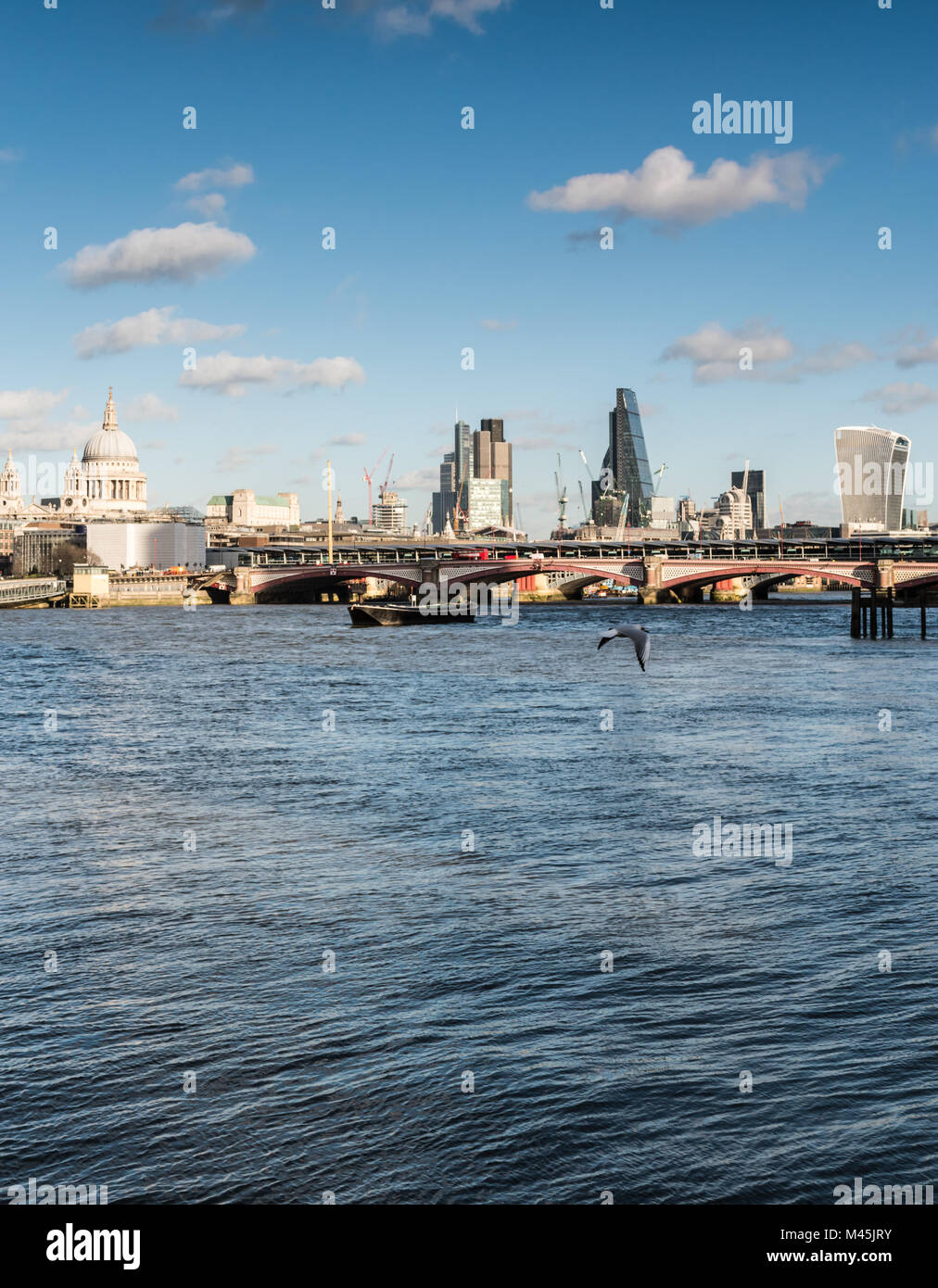 Londra - Scene dal Tamigi Foto Stock