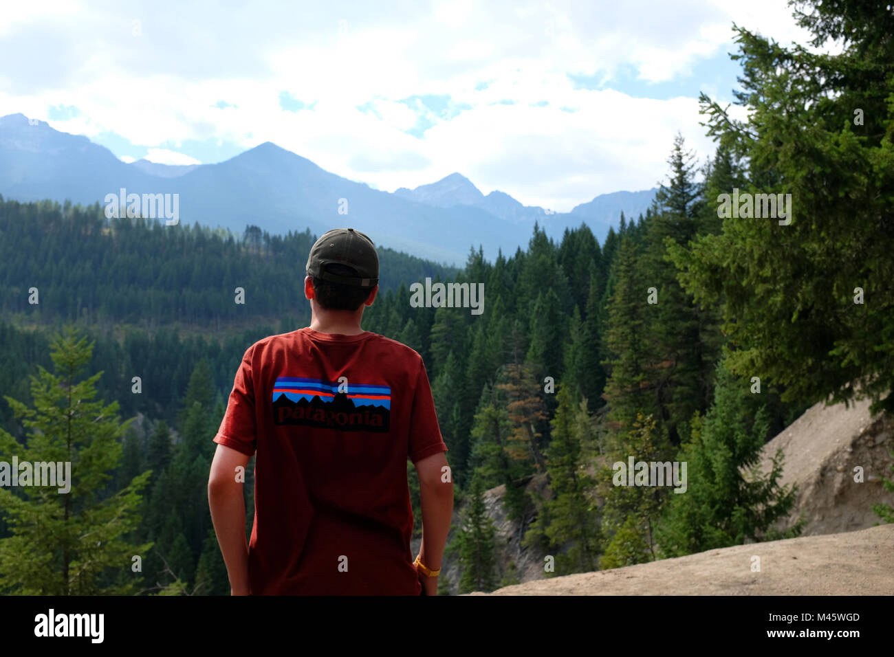 Vacanze a Canadian Rockies, British Columbia, godendo della vista. Foto Stock