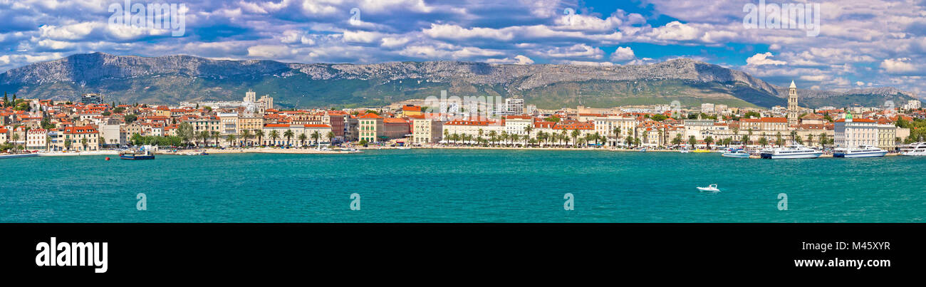 Lungomare storico di Split panorama colorato Foto Stock