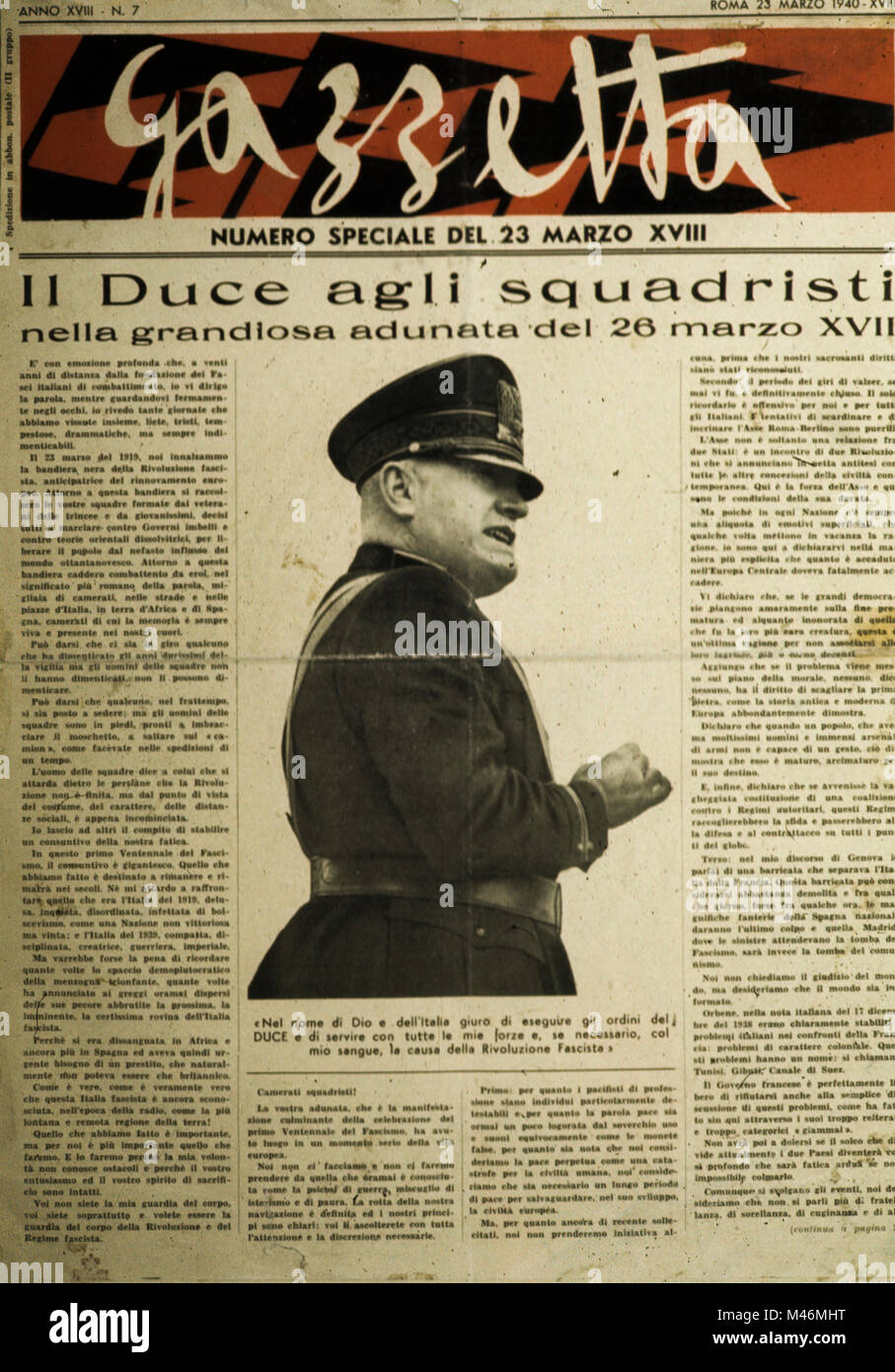 Gazzetta, discorso del duce al squadristi, 1940 Foto Stock