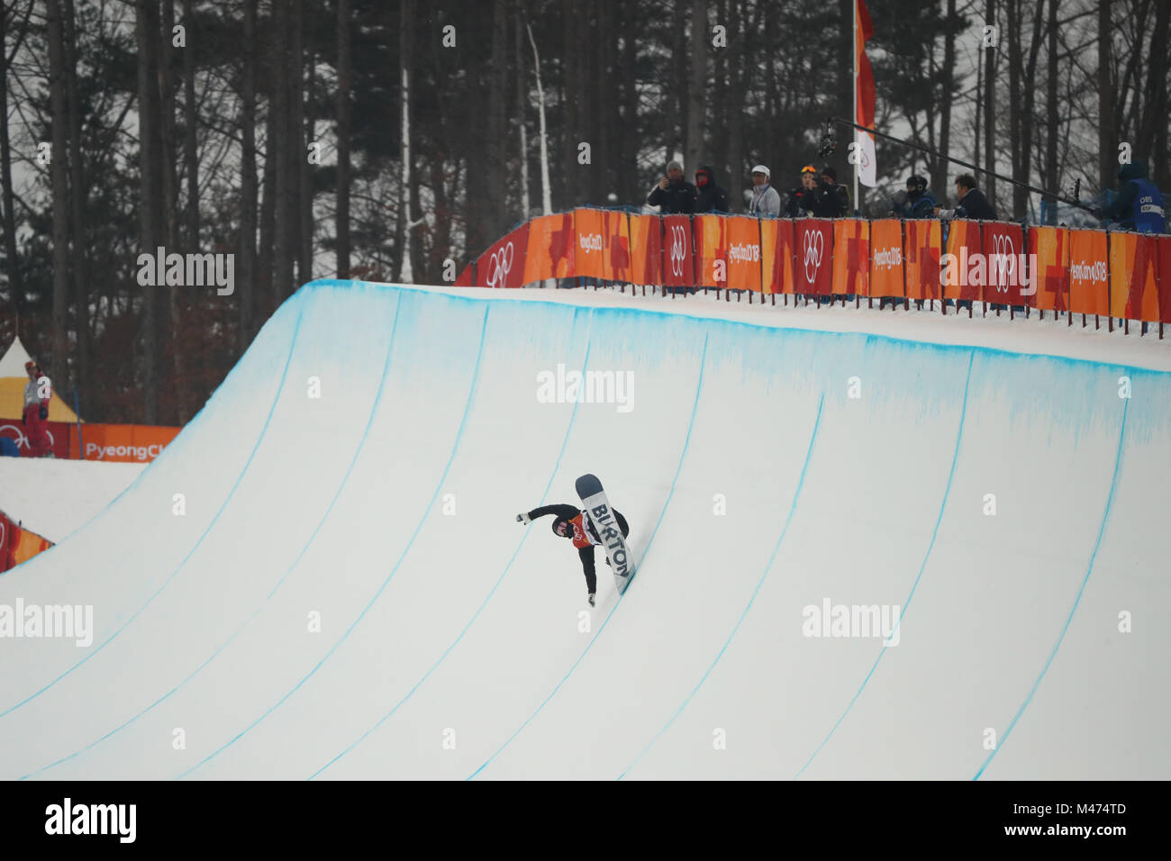 PyeongChang, Corea del Sud. Xiv Feb, 2018. PEETU PIIROINEN della Finlandia nel corso snowboard uomini Halfpipe finale di Phoenix Snow Park durante il 2018 Pyeongchang Giochi Olimpici Invernali. Credito: Scott Kiernan Mc/ZUMA filo/Alamy Live News Foto Stock