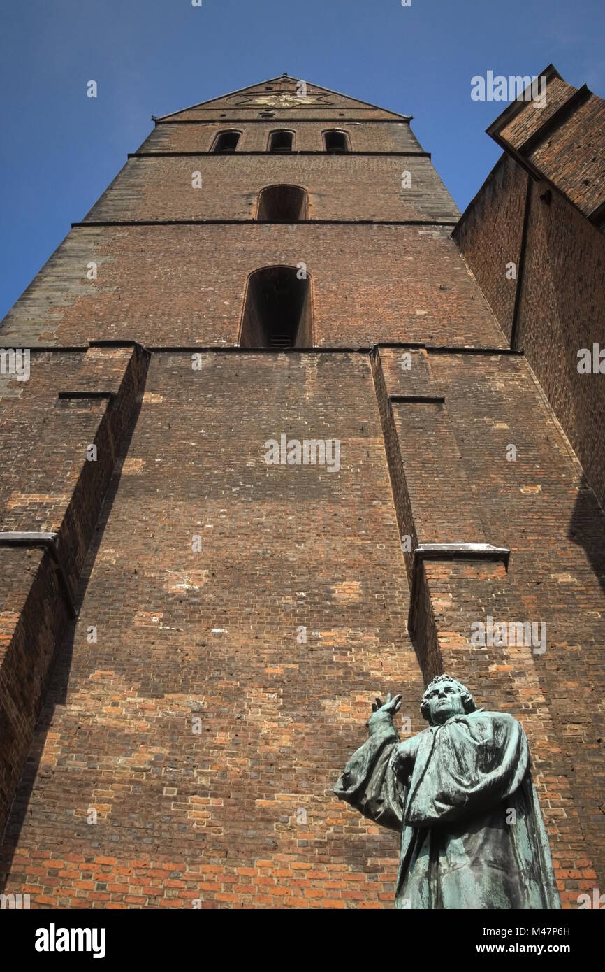 Hannover - Statua di Lutero di fronte al Marktkirche Foto Stock