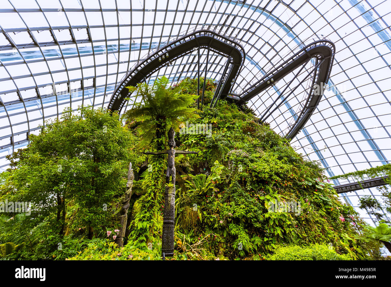 Cloud Forest cupola a giardini dalla Baia di Singapore Foto Stock