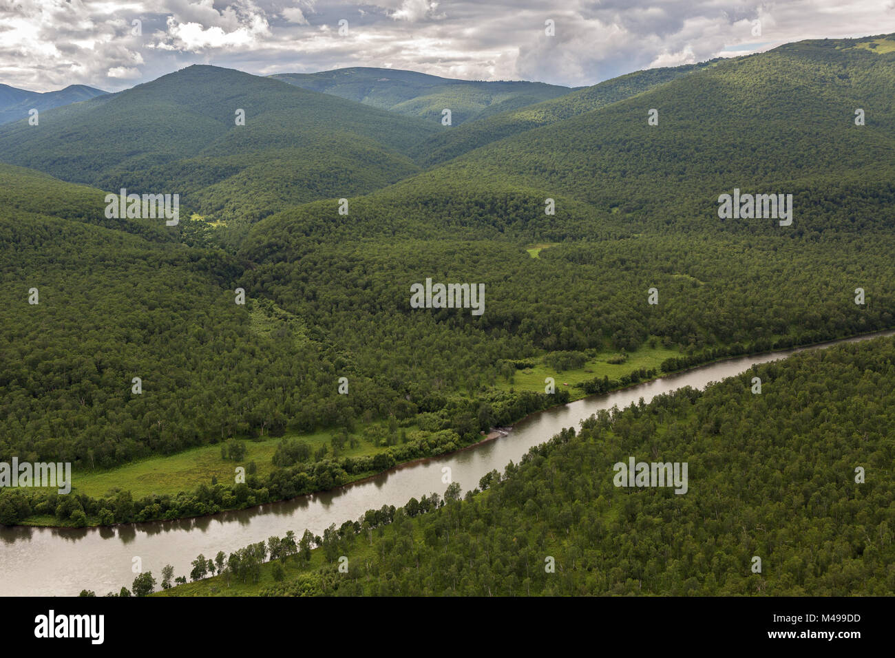 Fiume Zhupanova. Kronotsky Riserva Naturale sulla penisola di Kamchatka. Foto Stock