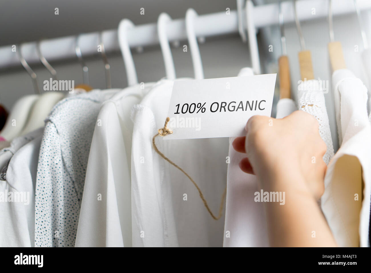 T-shirt costituita dal 100% di materiali organici. Foto Stock