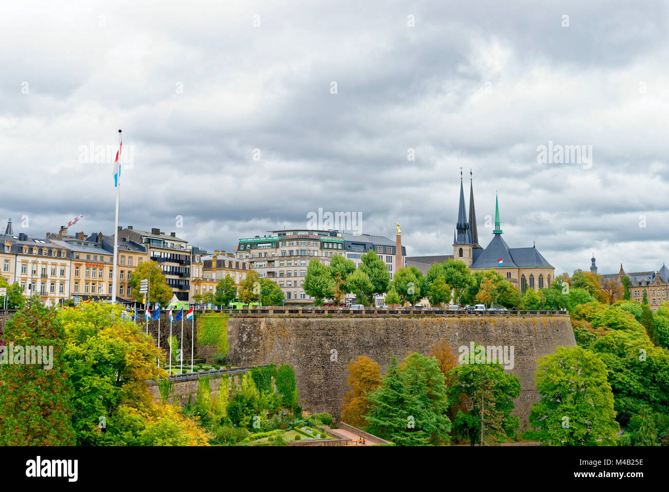 Lussemburgo, Place de la Constitution',la Cattedrale di Notre Dame,città di Lussemburgo Foto Stock