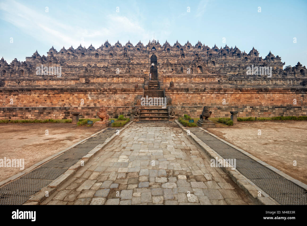 Il Borobudur tempio buddista. Magelang Regency, Java, Indonesia. Foto Stock