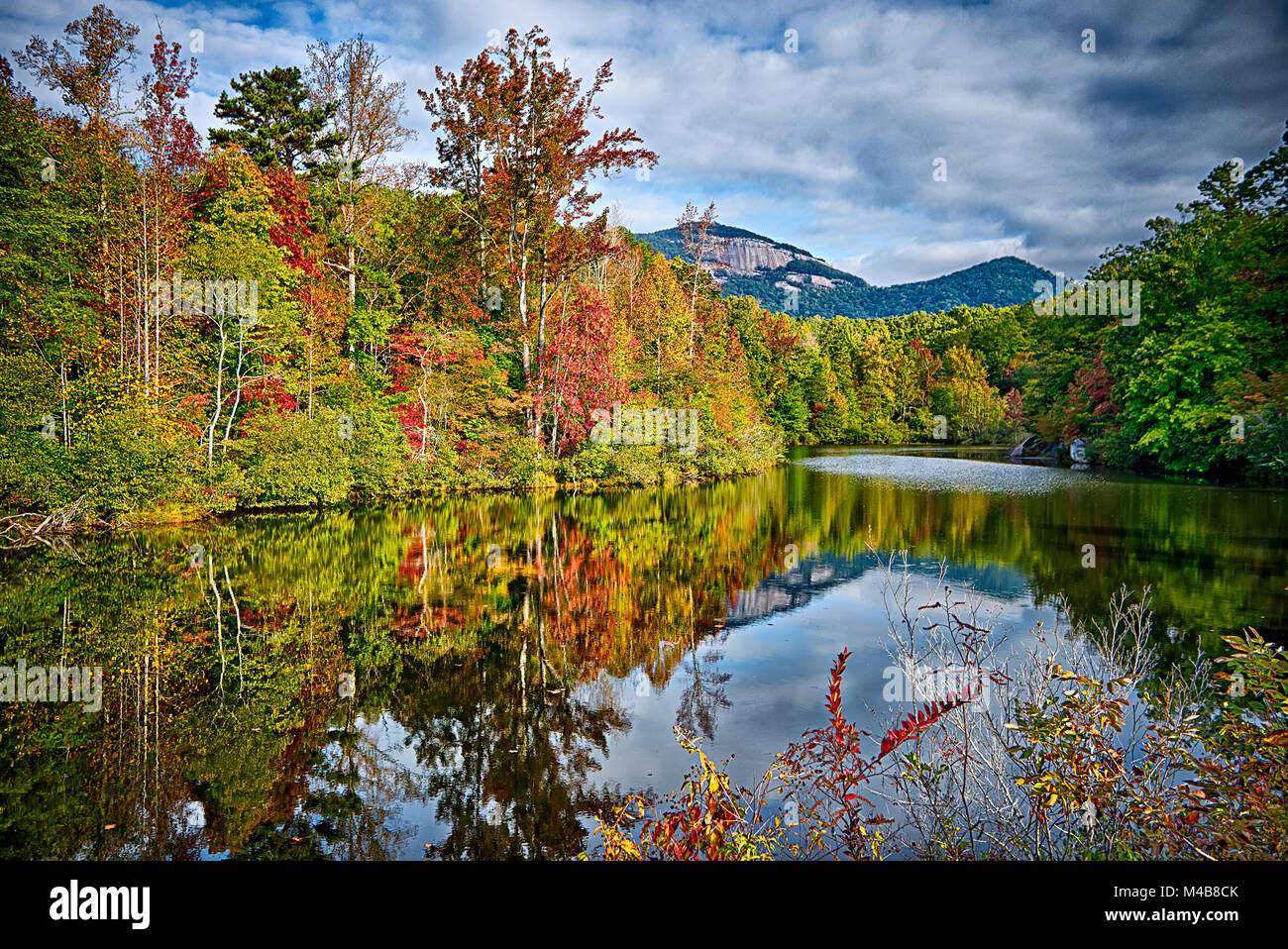 Paesaggi vicino al lago jocassee e table rock mountain Carolina del Sud Foto Stock