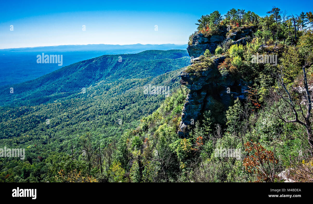 Panorama sulla sommità di Table Rock mountain nc Foto Stock